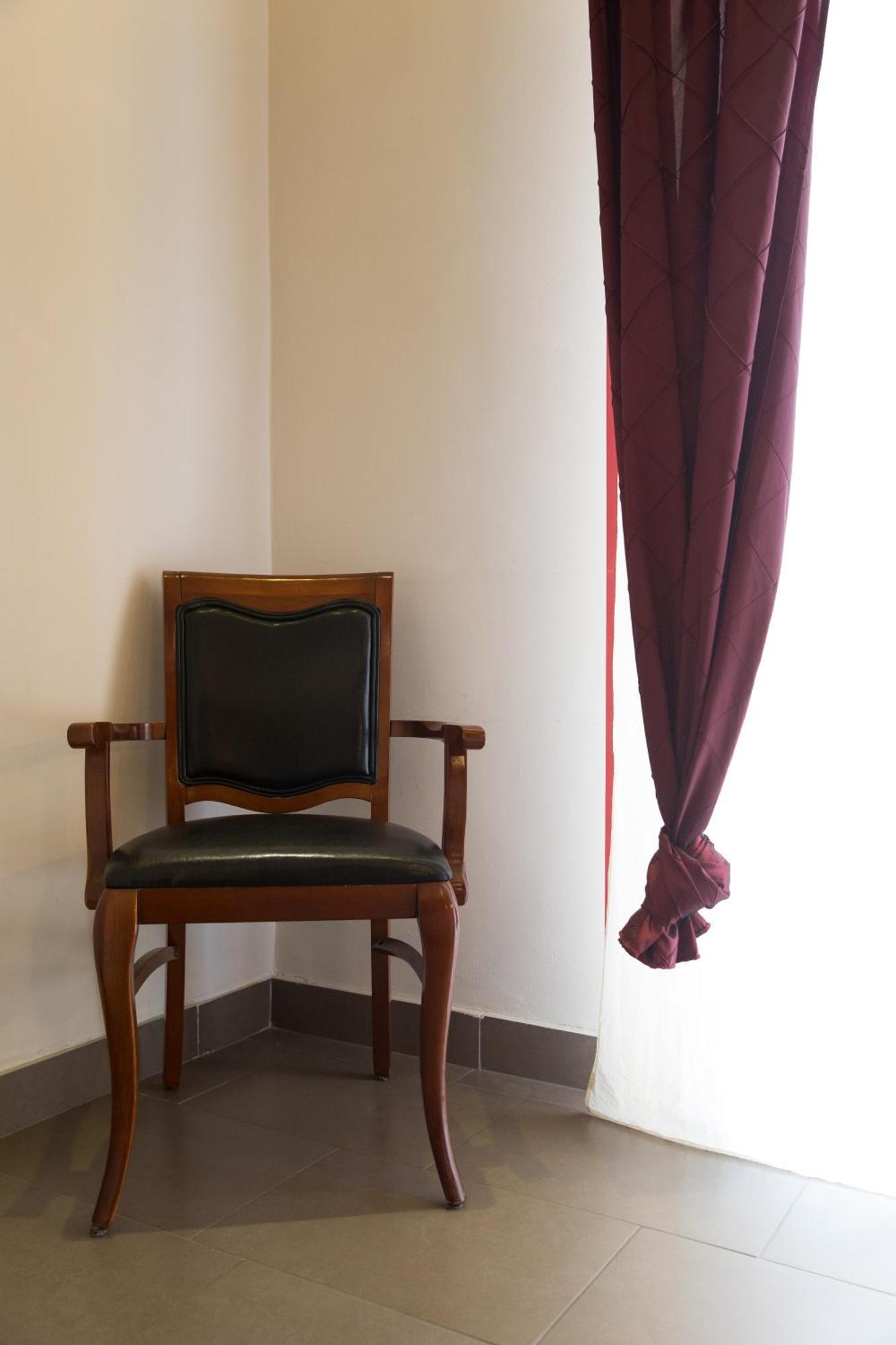 Camera Matrimoniale/Doppia con Letti Singoli con Bagno Privato